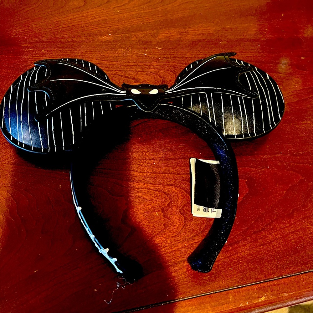 Disney Mickey ears nightmare before Christmas preowned